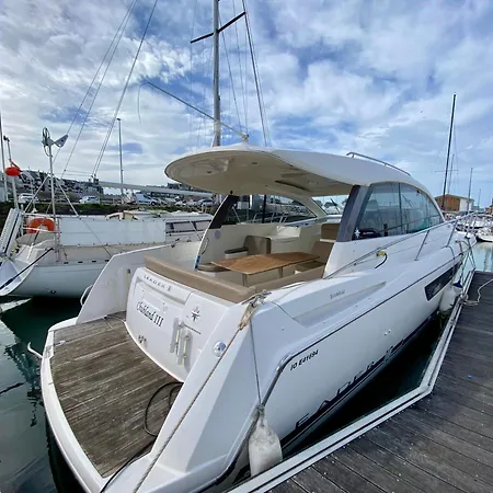 Boat Paradise - Leader 10 Ботель *